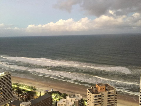 Number 1 H Residences - WiFi, Parking & More By Gold Coast Holidays - Tourism Brisbane 24