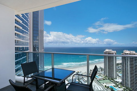 Number 1 H Residences - WiFi, Parking & More By Gold Coast Holidays - Tourism Brisbane 10