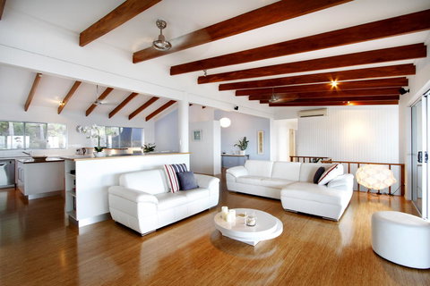 Nautilus On The Hill - Airlie Beach - Brisbane Tourism 37