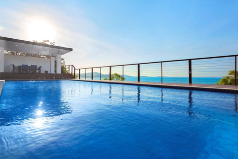 Nautilus On The Hill - Airlie Beach - Brisbane Tourism 31