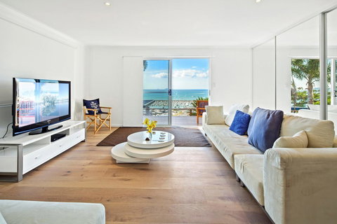 Nautilus On The Hill - Airlie Beach - Brisbane Tourism 16