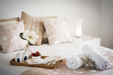 Nautilus On The Hill - Airlie Beach - Brisbane Tourism 5