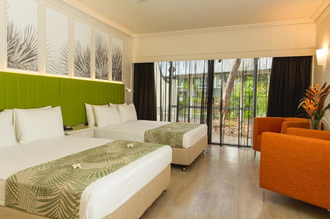 Cairns Colonial Club Resort - Brisbane Tourism 23