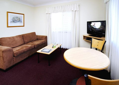 Riviera On Ruthven - Brisbane Tourism 22