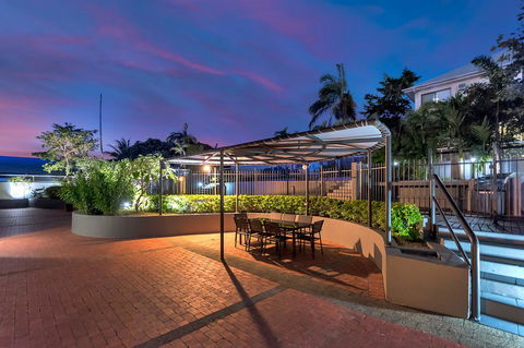 Sunshine Tower Hotel - Brisbane Tourism 15