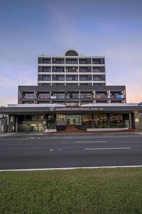 Sunshine Tower Hotel - Brisbane Tourism 11