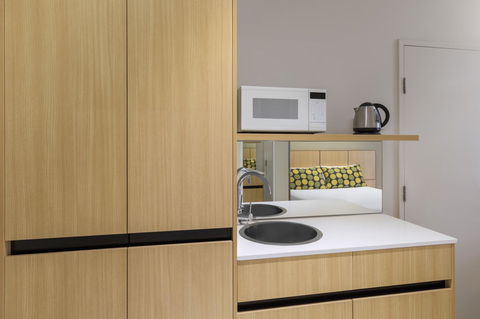 Mercure Brisbane Garden City - Brisbane Tourism 5