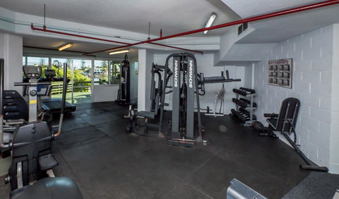 Surfers Hawaiian Holiday Apartments - Tourism Brisbane 30
