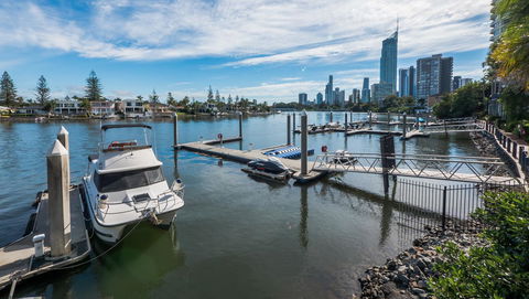 Surfers Hawaiian Holiday Apartments - Tourism Brisbane 15