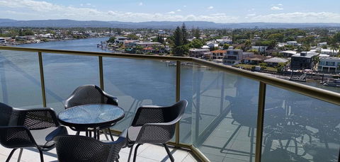 Surfers Hawaiian Holiday Apartments - Tourism Brisbane 5