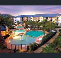 Superior Apartment in a Unique Resort - Tourism Brisbane