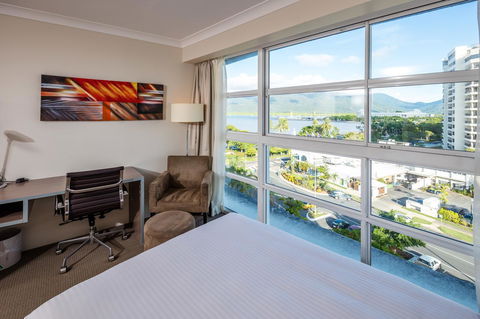 DoubleTree By Hilton Cairns - Brisbane Tourism 35