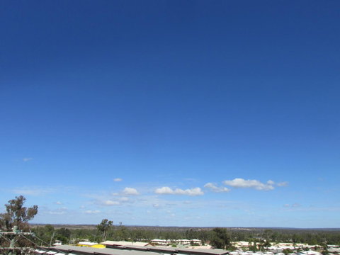 Monterey Apartments Moranbah - Tourism Brisbane 1