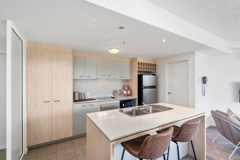 Wings Resort, Apartments And 2 Story Penthouses - We Accommodate - Tourism Brisbane 18