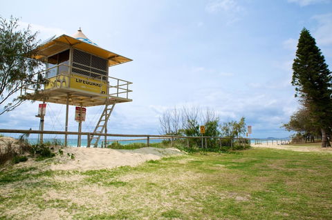 Hi Surf Beachfront Resort Apartments - Tourism Brisbane 16