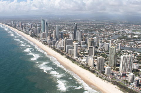 Hi Surf Beachfront Resort Apartments - Tourism Brisbane 6