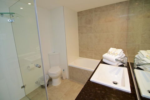 Hi Surf Beachfront Resort Apartments - Tourism Brisbane 41