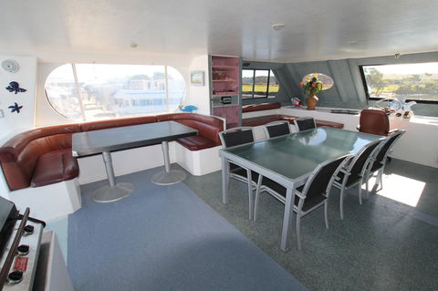 Coomera Houseboats - Tourism Brisbane 19