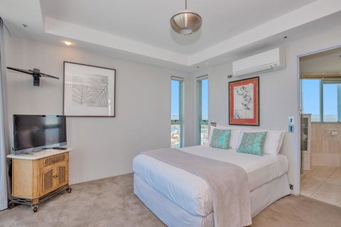 The Waterford On Main Beach - Tourism Brisbane 40
