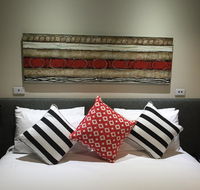 Calamvale Hotel Suites and Conference Centre - Tourism Brisbane