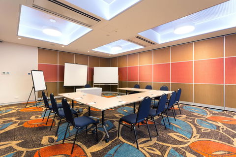 Calamvale Hotel Suites And Conference Centre - Tourism Brisbane 24