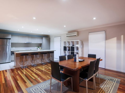 Hamilton Executive - Tourism Brisbane 3