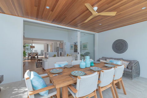 Noosa Villas - Tourism Brisbane 16