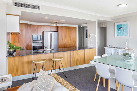 Holiday Holiday Chevron Renaissance Apartments - Tourism Brisbane 8