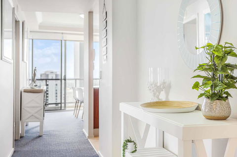 Holiday Holiday Chevron Renaissance Apartments - Tourism Brisbane 2