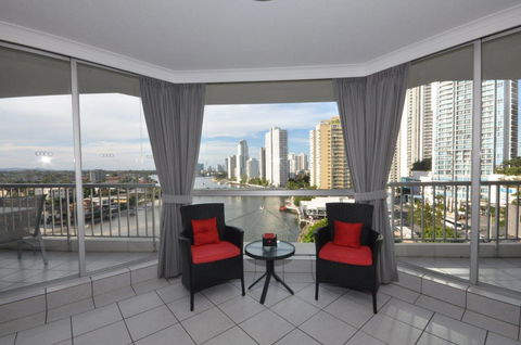 Moorings On Cavill Surfers Paradise - Tourism Brisbane 9