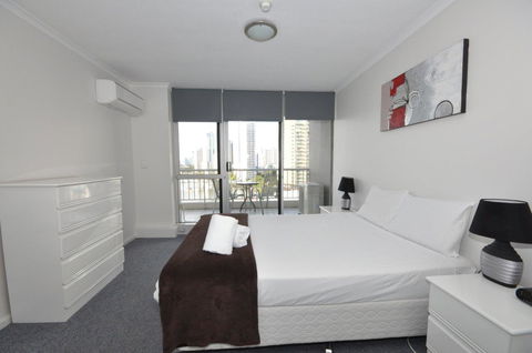 Moorings On Cavill Surfers Paradise - Tourism Brisbane 17