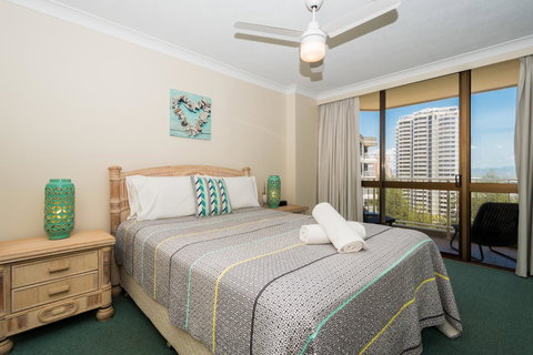 Breakers North Absolute Beachfront Apartments - Official - Tourism Brisbane 41