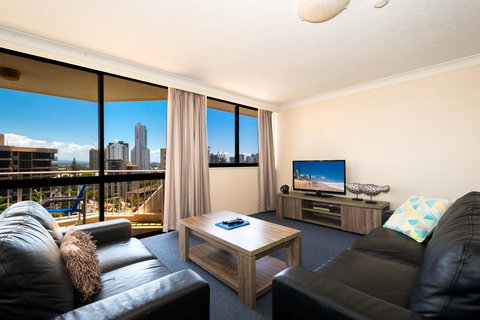 Breakers North Absolute Beachfront Apartments - Official - Tourism Brisbane 12