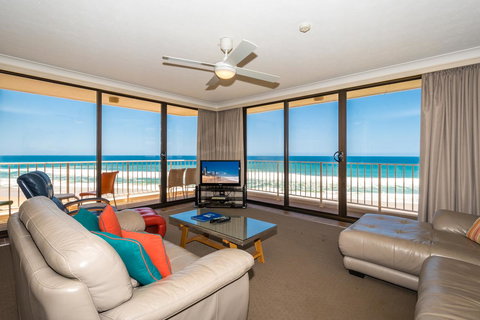 Breakers North Absolute Beachfront Apartments - Official - Tourism Brisbane 28