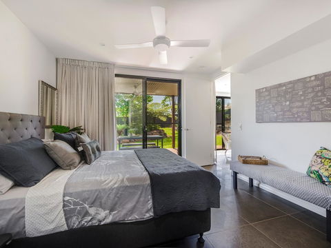 Sam's Buderim Mountain Guest House - Brisbane Tourism 15