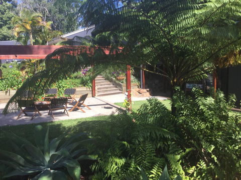 Sam's Buderim Mountain Guest House - Brisbane Tourism 26