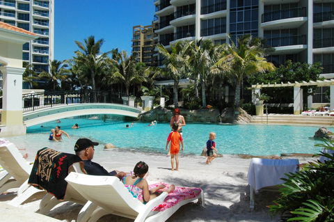 Chevron Renaissance - HR Surfers Paradise - Tourism Brisbane 15