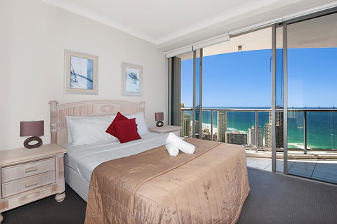 Chevron Renaissance - HR Surfers Paradise - Tourism Brisbane 6