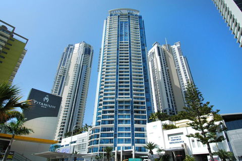 Chevron Renaissance - HR Surfers Paradise - Tourism Brisbane 0