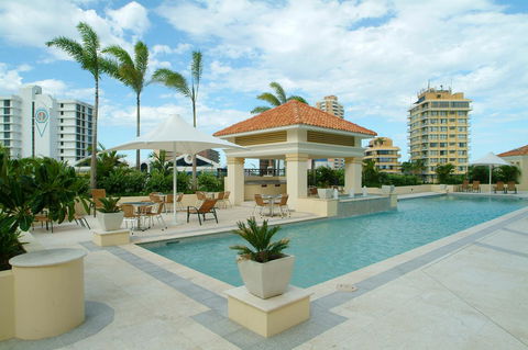 Chevron Renaissance - HR Surfers Paradise - Tourism Brisbane 10