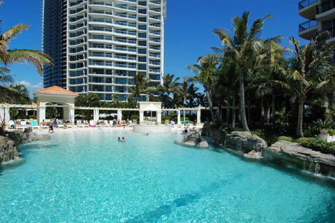 Chevron Renaissance - HR Surfers Paradise - Tourism Brisbane 14