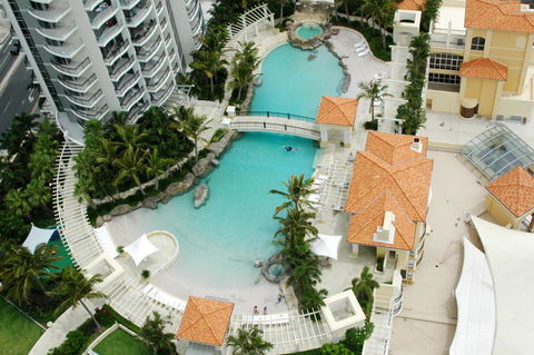 Chevron Renaissance - HR Surfers Paradise - Tourism Brisbane 9