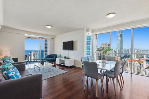 Chevron Renaissance - HR Surfers Paradise - Tourism Brisbane 3