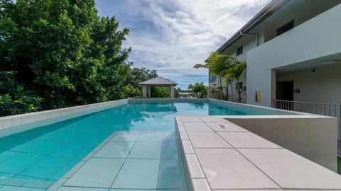 Watersons At Airlie Central Apartments - Tourism Brisbane 0