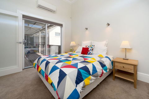 Waterstreet Apartment - Tourism Brisbane 0