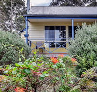 Waverley House Cottages - Tourism Brisbane