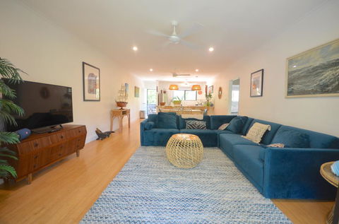 Wayfarer Apartment, In The Heart Of Port Douglas - Tourism Brisbane 0