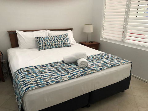 Welcome To The Centre Of Paradise - Tourism Brisbane 1