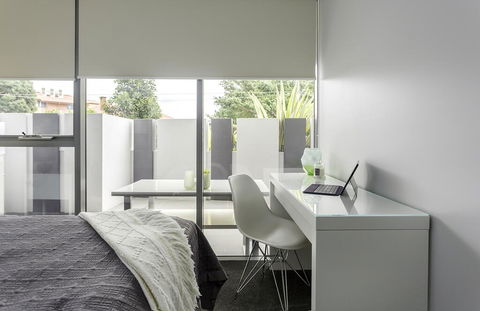 Well-Appointed 3 Bedroom, 2 Bath, Parking & Pool - Brisbane Tourism 2