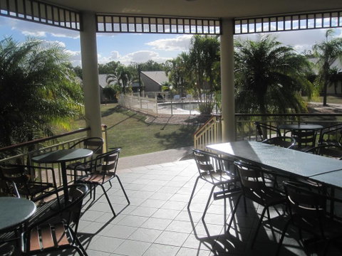 Western Heritage Motor Inn - Tourism Brisbane 3